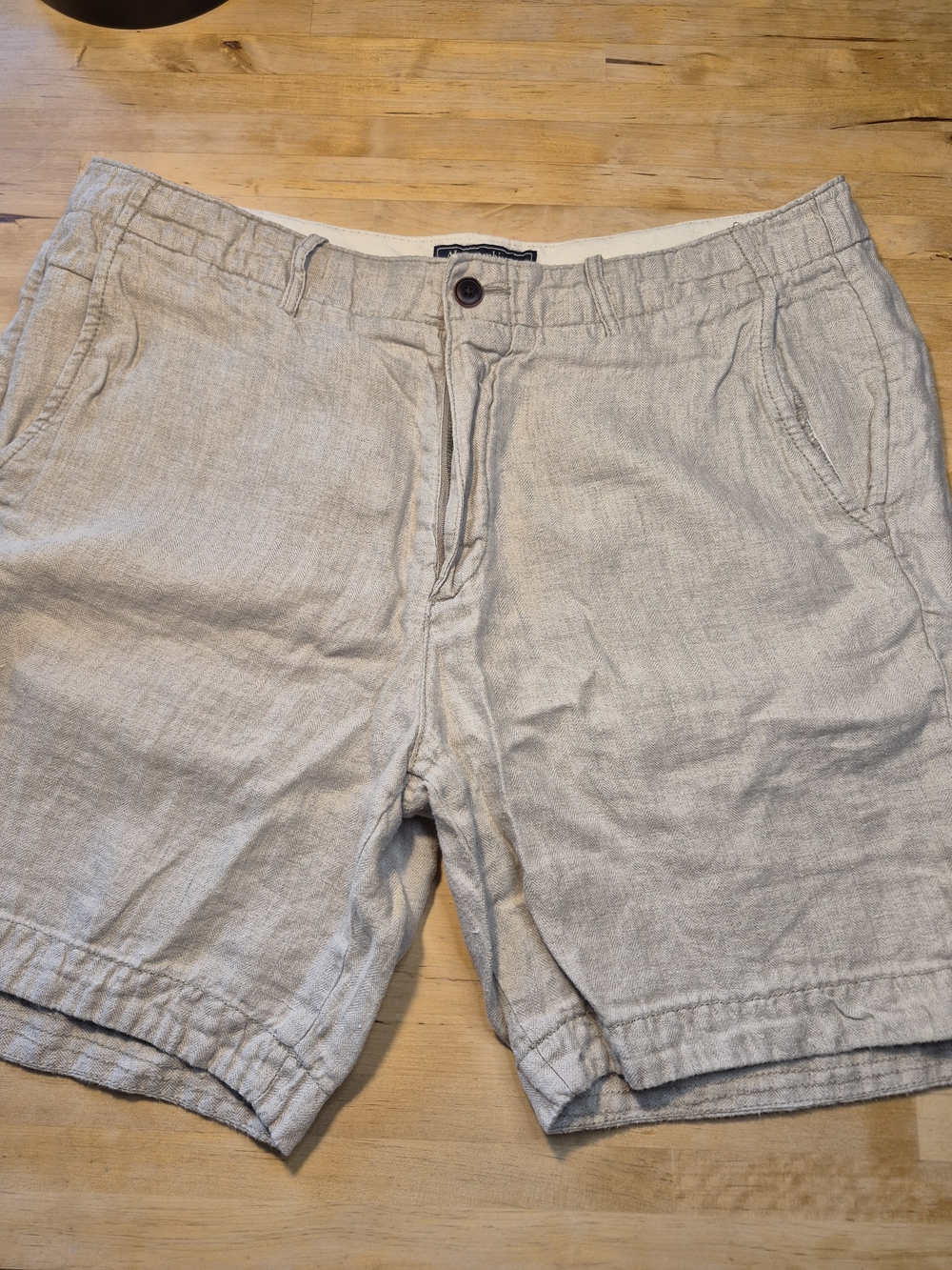 Abercrombie & Fitch Light Tan Linen Shorts